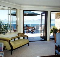 The Mitchells Waterfront B  B - Getaway Accommodation