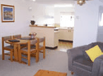 Peninsular Apartments - Getaway Accommodation 5