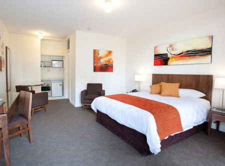 Standpipe Golf Motor Inn - Getaway Accommodation 4