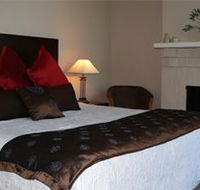 Aaron Lee Waterfront Apartments - Getaway Accommodation