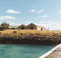 Mt Dutton Bay Woolshed Hostel - Getaway Accommodation