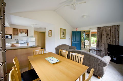Port Elliot Holiday Park - Getaway Accommodation 9