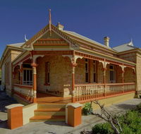 Myras Moonta Retreat - Getaway Accommodation