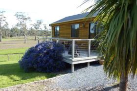 Hazelcreek Cottages - Getaway Accommodation 0