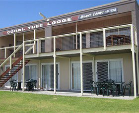 Coral Tree Lodge Tourist Park - Getaway Accommodation 0
