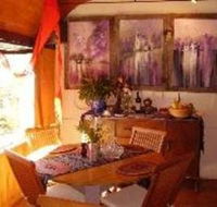Carriages Eco Bush Retreat for Groups - Getaway Accommodation