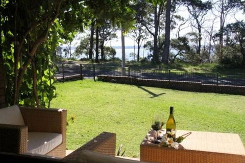 Plantation Point Beach House - Getaway Accommodation 1