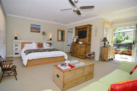 The Nature Lodge - Getaway Accommodation 0