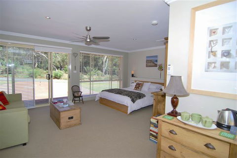 The Nature Lodge - Getaway Accommodation 1