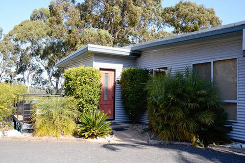 Boardwalk House - Getaway Accommodation 5