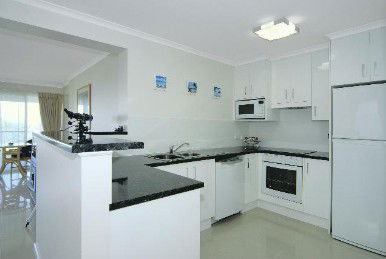 145 On The Parade - Getaway Accommodation 3