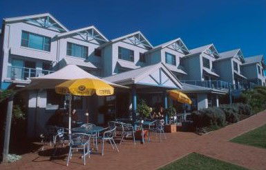 Breakers Apartments Mollymook - Getaway Accommodation 0