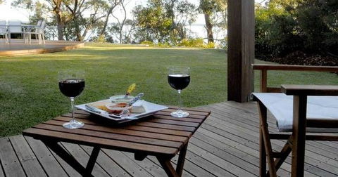 By The Beach B And B Holiday Apartments - Getaway Accommodation 3