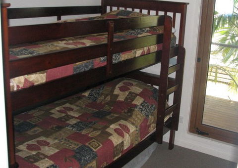 Bentley Waterfront - Getaway Accommodation 3