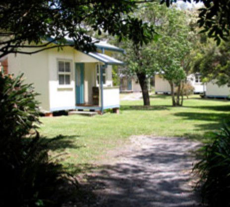 At The Springs Cottages - Getaway Accommodation 4