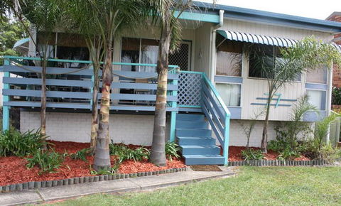 Abalone Cottage - Getaway Accommodation 2