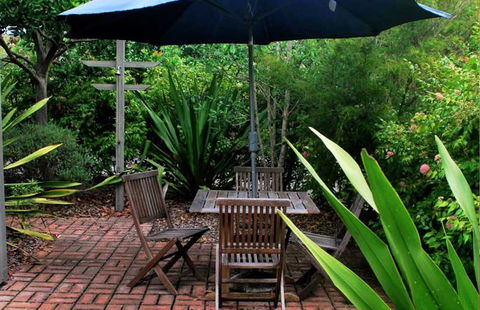 Bayswater Beach House - Getaway Accommodation 0