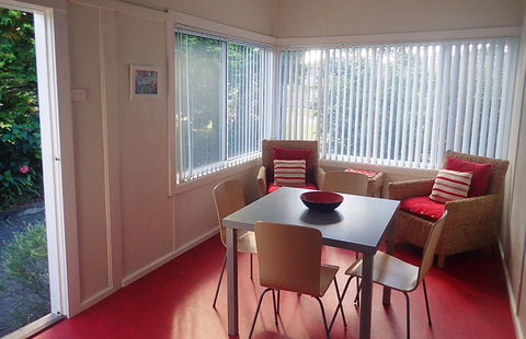 Bayswater Beach House - Getaway Accommodation 1