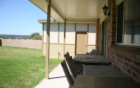 Bay Beachfront - Getaway Accommodation 1