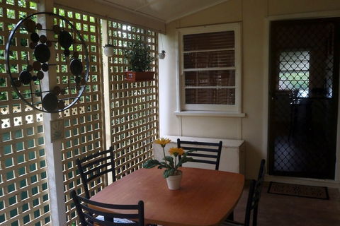 Kastle On King - Getaway Accommodation 3