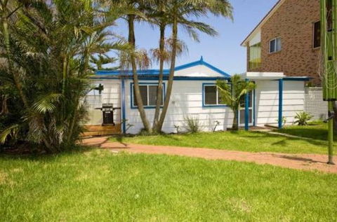 A Beach House On Sunset - Getaway Accommodation 0
