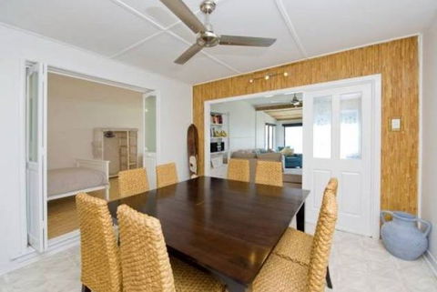 A Beach House On Sunset - Getaway Accommodation 1