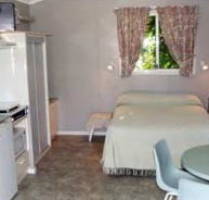 Sunlodge Oceanfront Tourist Park - Getaway Accommodation