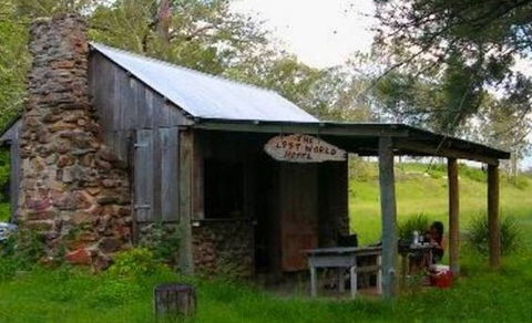 Katandra Mountain Farm House - Getaway Accommodation 0