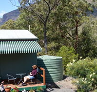Cave Rock Cottages - Getaway Accommodation