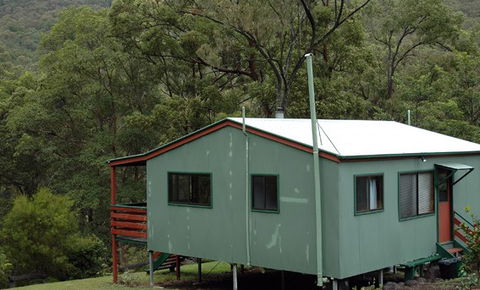 Cave Rock Cottages - Getaway Accommodation 2
