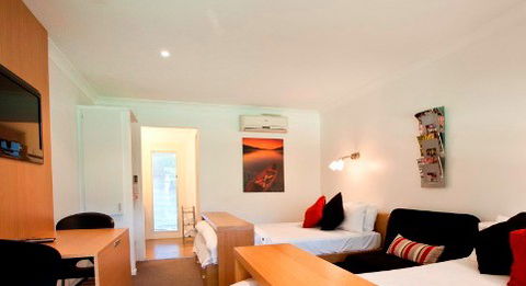 Cedar Creek Lodges At Thunderbird Park - Getaway Accommodation 5