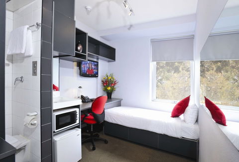 Budget1Hotel - Getaway Accommodation 4