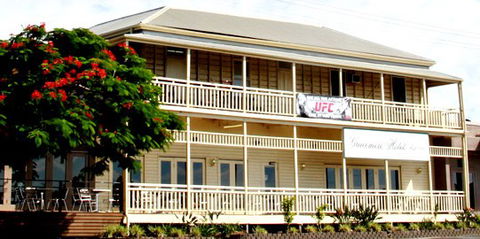 Gracemere Hotel - Getaway Accommodation 0