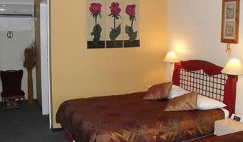 Raceways Motel - Getaway Accommodation 3