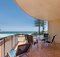 Coolum Baywatch Resort - Getaway Accommodation