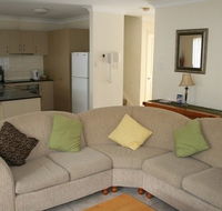 Pacific Sun Gold Coast Holiday Townhouse - Getaway Accommodation