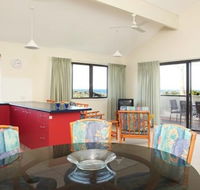 Peregian Court Resort - Getaway Accommodation