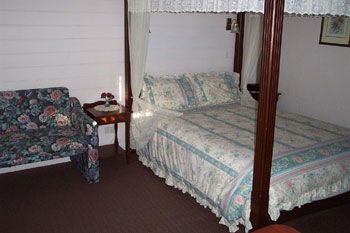 First Landing Motel - Getaway Accommodation 0