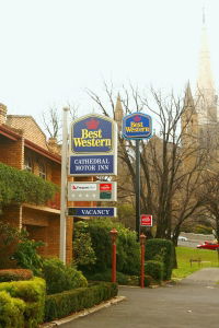Best Western Cathedral Motor Inn - Getaway Accommodation 0