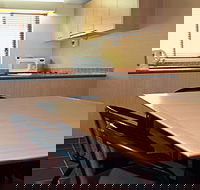 Ayers Rock Resort - The Lost Camel Hotel By Voyages - Getaway Accommodation