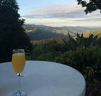 St Bernards Hotel - Getaway Accommodation