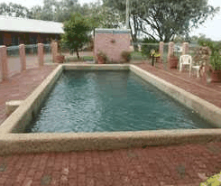Latara Resort Motel - Getaway Accommodation 1