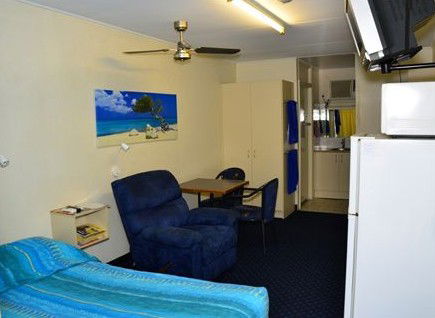 4th Avenue Motor Inn - Getaway Accommodation 2