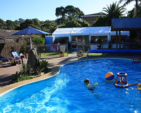 Pelican Motor Inn - Getaway Accommodation 2