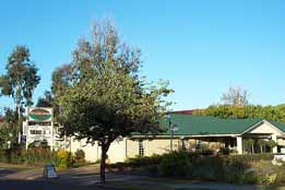 Riverland Motor Inn - Getaway Accommodation 0