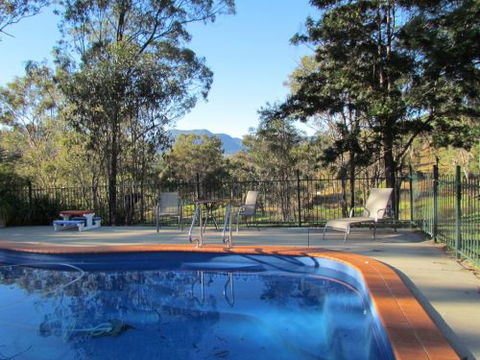 Eighteen Mile Cottage And Homestead - Getaway Accommodation 5