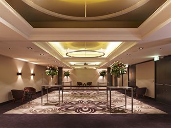 Sofitel Melbourne On Collins - Getaway Accommodation 14