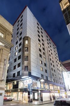 Mercure Welcome Melbourne - Getaway Accommodation 4