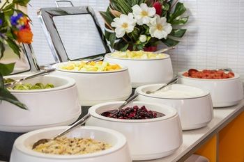 Mercure Welcome Melbourne - Getaway Accommodation 9