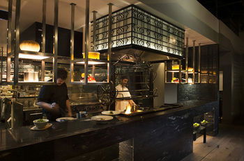 DoubleTree By Hilton Hotel Melbourne - Flinders Street - Getaway Accommodation 3